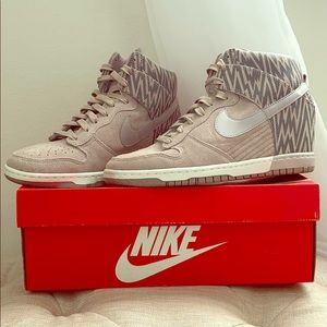 NIKE Dunk Ski Hi Print